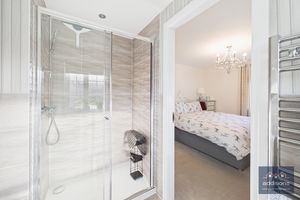 Photo 17- click for photo gallery